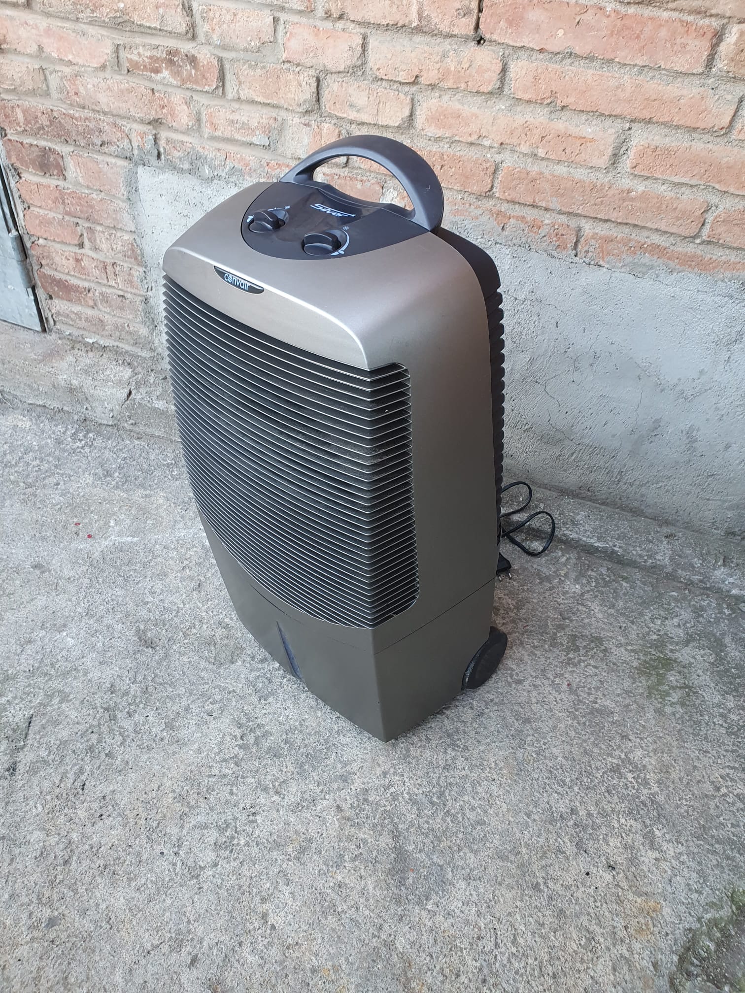 climatizador silver 77x40x27 1u